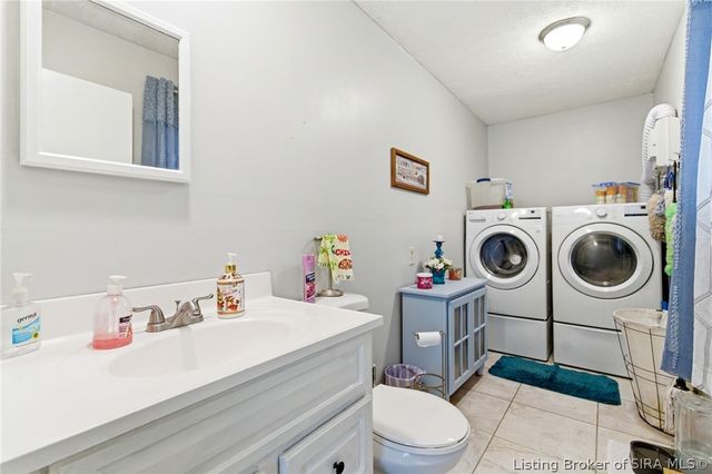 8611 Burdette Drive, Charlestown, IN 47111