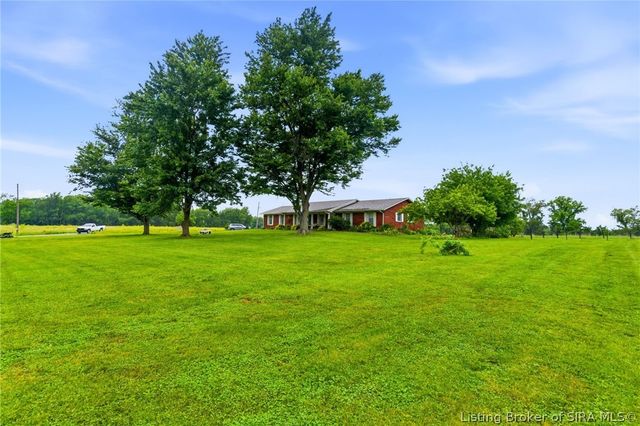 8611 Burdette Drive, Charlestown, IN 47111