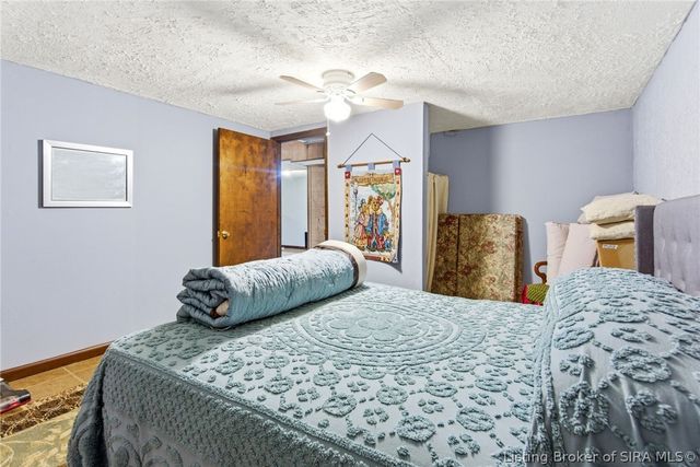 8611 Burdette Drive, Charlestown, IN 47111