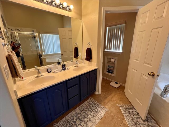 2839 La Paloma Drive, Bullhead City, AZ 86429