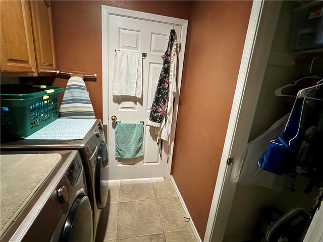 2839 La Paloma Drive, Bullhead City, AZ 86429