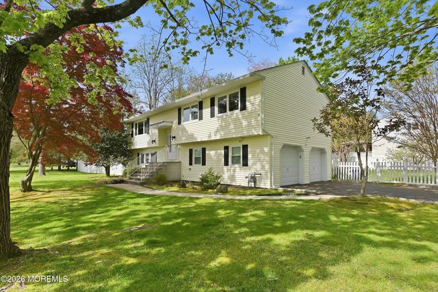 1109 Hope Road, Tinton Falls, NJ 07712