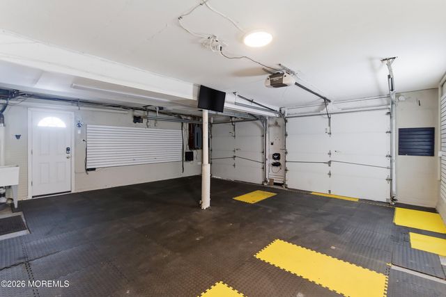 1109 Hope Road, Tinton Falls, NJ 07712