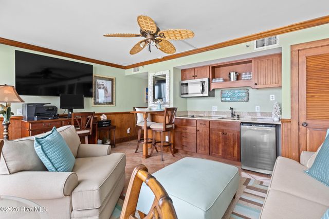 2700 N Lumina Avenue Unit 619, Wrightsville Beach, NC 28480