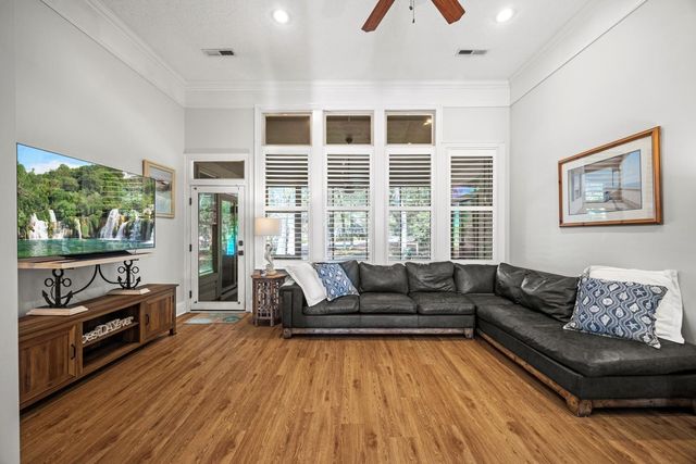 4827 Bucks Bluff Dr., North Myrtle Beach, SC 29582