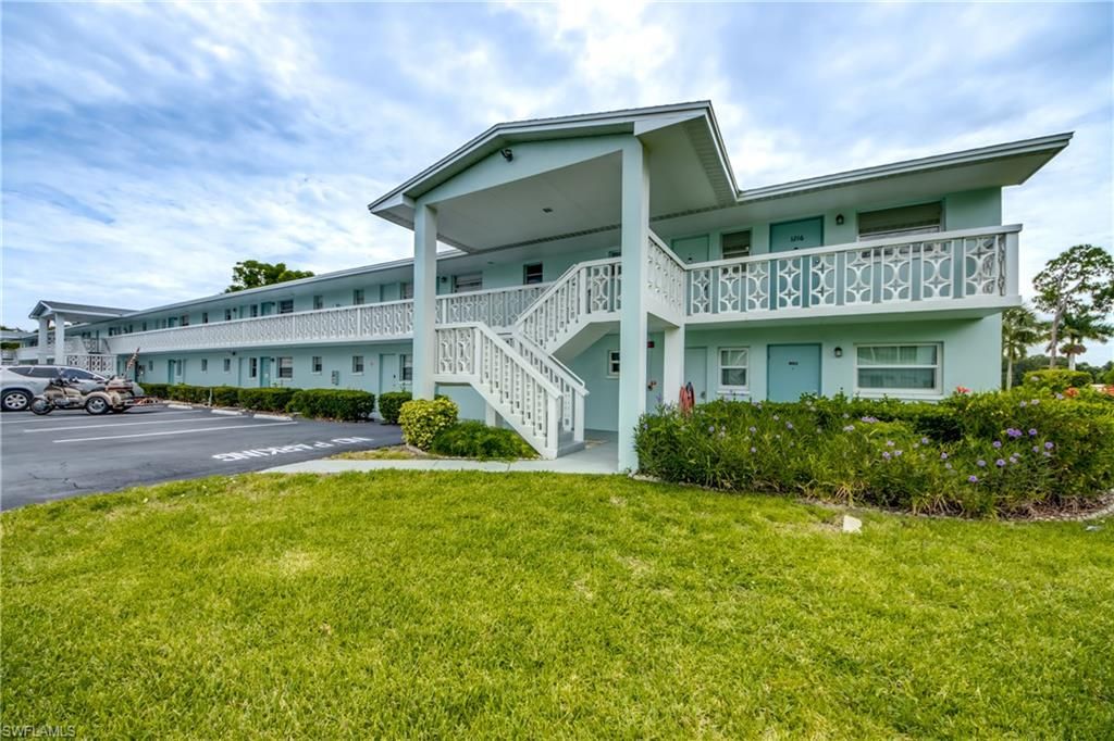 1215 Tropic TER, NORTH FORT MYERS, FL 33903 — photo 4