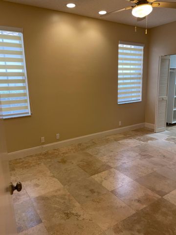 6675 NW 25th Way, Boca Raton, FL 33496