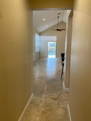 6675 NW 25th Way, Boca Raton, FL 33496