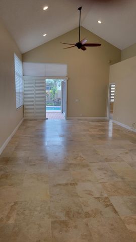 6675 NW 25th Way, Boca Raton, FL 33496