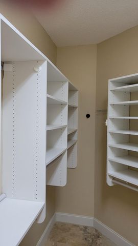 6675 NW 25th Way, Boca Raton, FL 33496