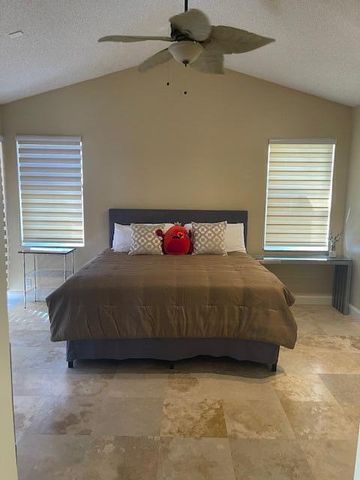 6675 NW 25th Way, Boca Raton, FL 33496