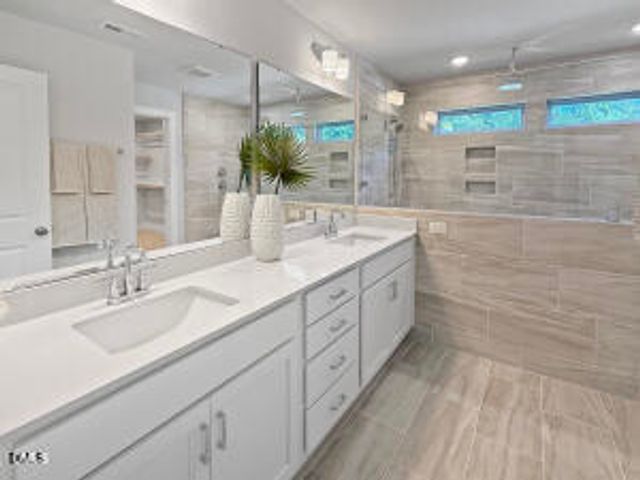 124 Bluestone Drive, Lillington, NC 27546