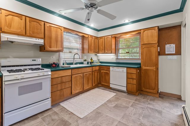 1501 20th Street, Zion, IL 60099