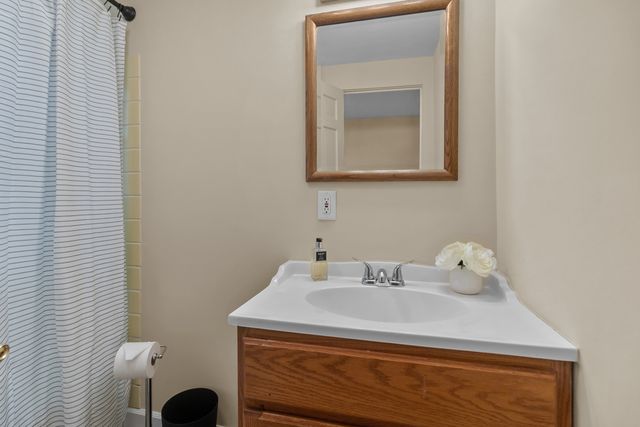 1501 20th Street, Zion, IL 60099