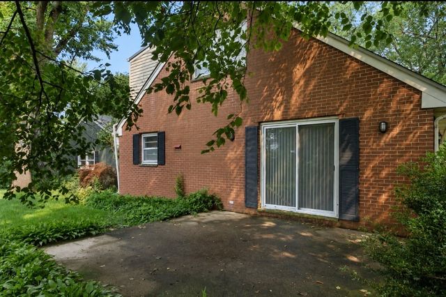 1501 20th Street, Zion, IL 60099