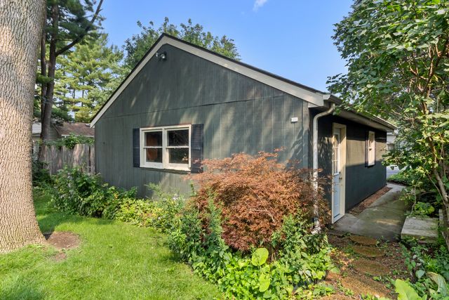1501 20th Street, Zion, IL 60099