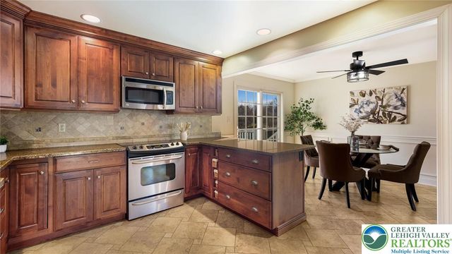 9032 Claussville Road, Weisenberg Twp, PA 18051