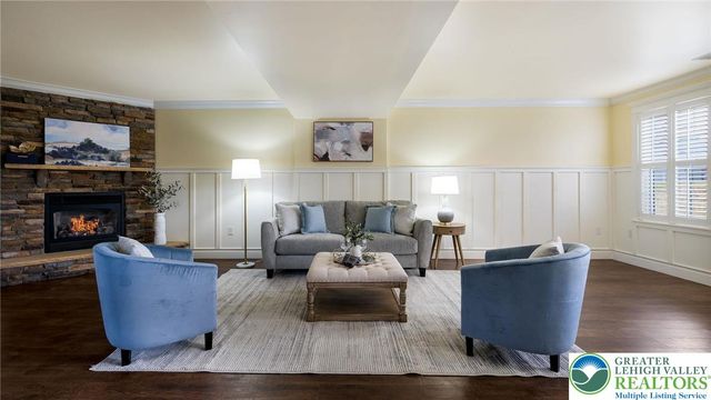 9032 Claussville Road, Weisenberg Twp, PA 18051