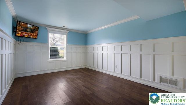 9032 Claussville Road, Weisenberg Twp, PA 18051