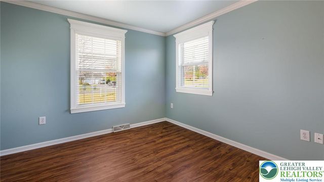 9032 Claussville Road, Weisenberg Twp, PA 18051