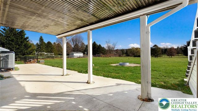 9032 Claussville Road, Weisenberg Twp, PA 18051