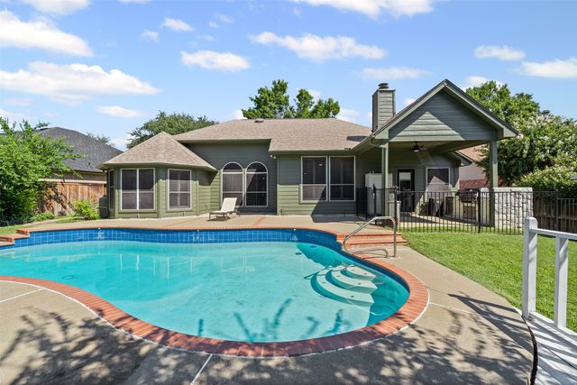 13 Dobree Court, Mansfield, TX 76063