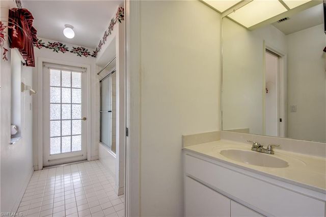 4327 SW 2nd AVE, Cape Coral, FL 33914