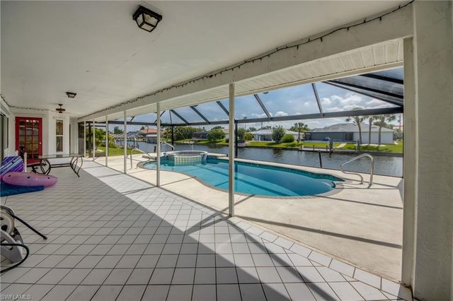 4327 SW 2nd AVE, Cape Coral, FL 33914