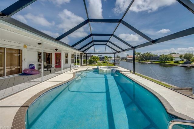 4327 SW 2nd AVE, Cape Coral, FL 33914
