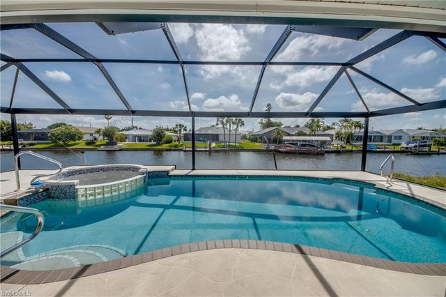 4327 SW 2nd AVE, Cape Coral, FL 33914