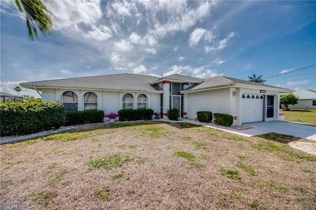 4327 SW 2nd AVE, Cape Coral, FL 33914