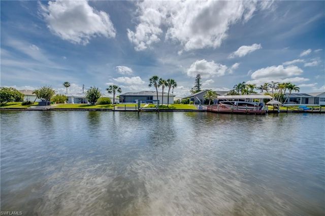 4327 SW 2nd AVE, Cape Coral, FL 33914