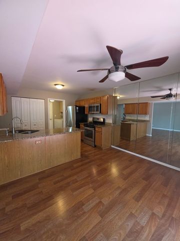 407 Spaulding Road 407, Bartlett, IL 60103