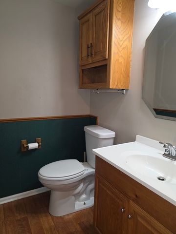 407 Spaulding Road 407, Bartlett, IL 60103
