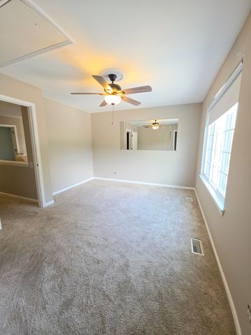 407 Spaulding Road 407, Bartlett, IL 60103