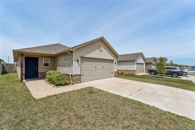 11701 Casey Drive, Yukon, OK 73099