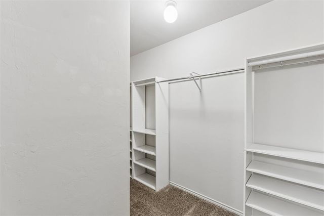 11701 Casey Drive, Yukon, OK 73099
