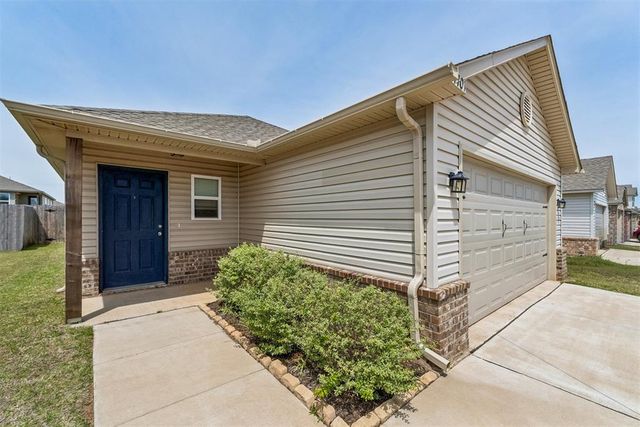 11701 Casey Drive, Yukon, OK 73099