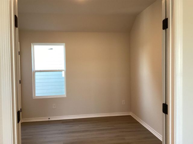 129 Clover BND, Liberty Hill, TX 78642