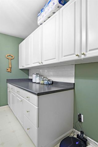 4310 Woodhaven Way SE, Smyrna, GA 30082