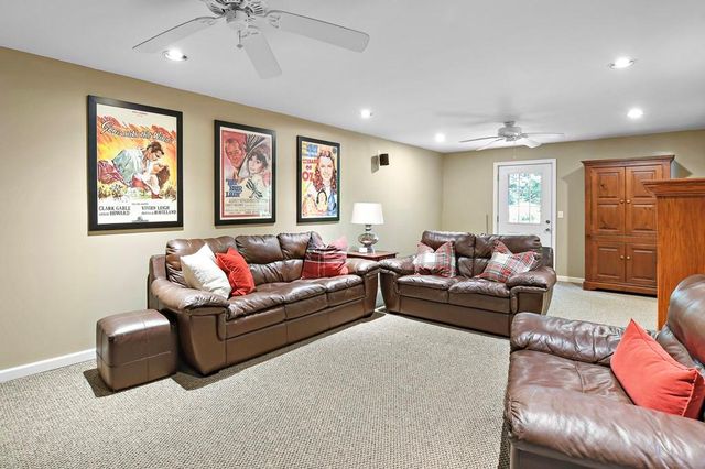 4310 Woodhaven Way SE, Smyrna, GA 30082