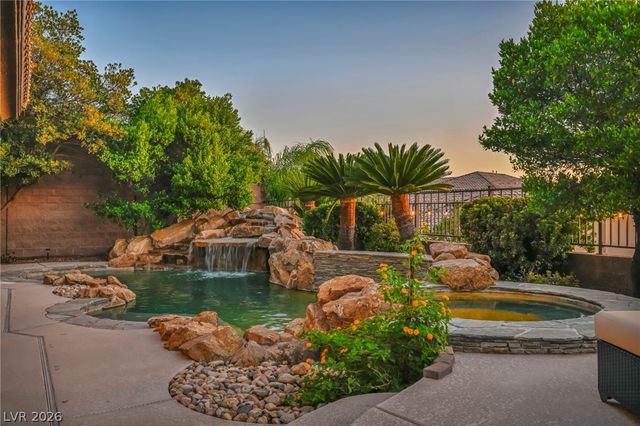 2737 Liberation Drive, Henderson, NV 89044