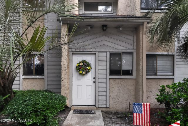 3801 CROWN POINT Road 2113, Jacksonville, FL 32257