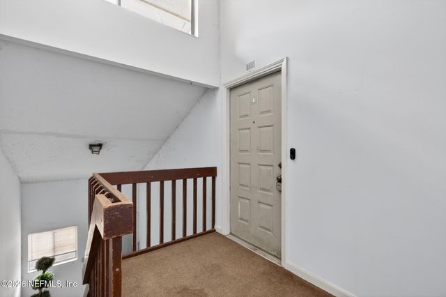 3801 CROWN POINT Road 2113, Jacksonville, FL 32257
