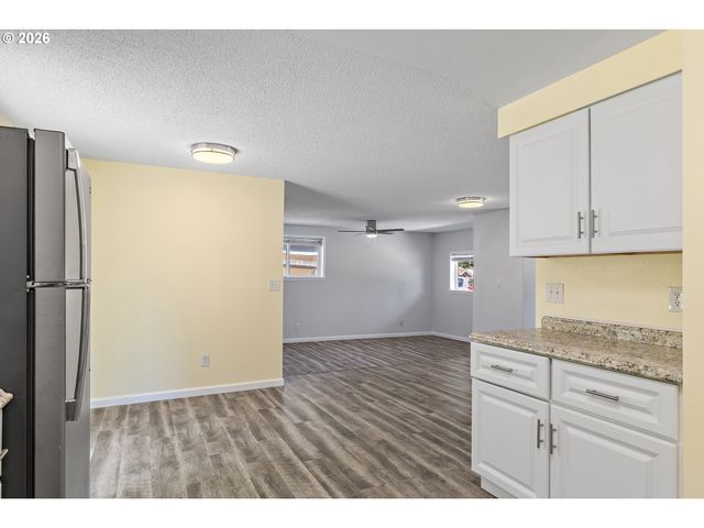 1153 2ND Ave, Vernonia, OR 97064