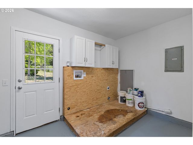 1153 2ND Ave, Vernonia, OR 97064