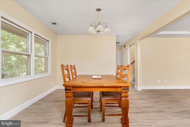 5124 ROCK SPRINGS RD, Warrenton, VA 20187