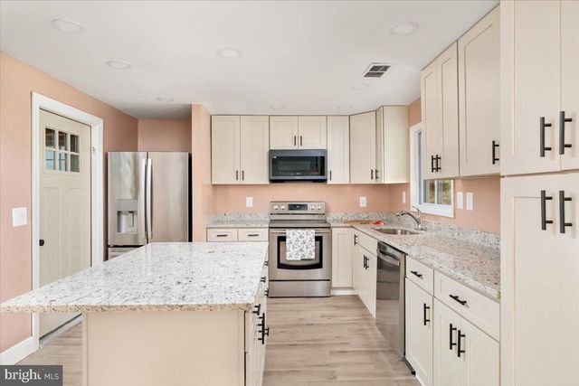 5124 ROCK SPRINGS RD, Warrenton, VA 20187