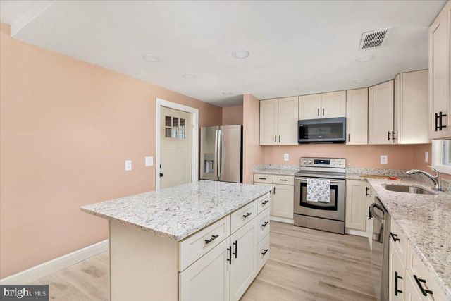 5124 ROCK SPRINGS RD, Warrenton, VA 20187