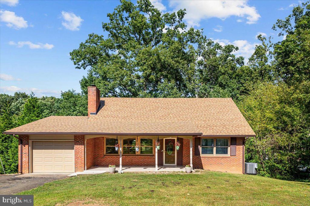 5124 ROCK SPRINGS RD, Warrenton, VA 20187